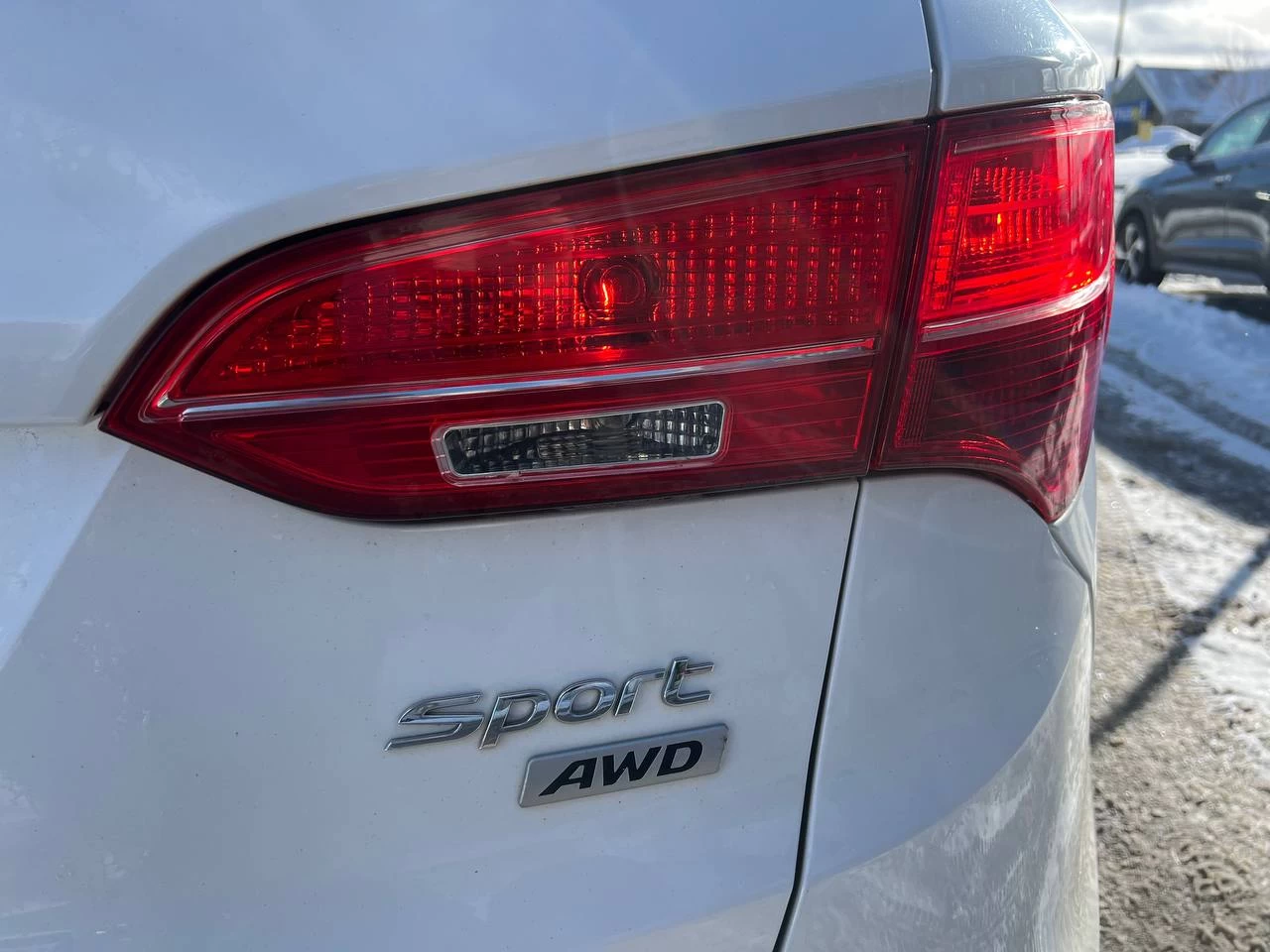 2015 Hyundai Santa Fe Sport Premium**AWD**Jamais Accidente**SIEGES CHAUFFNATS AVANT ET ARRIERE**VOLANT CHAUFFNATS**MAGS** Main Image