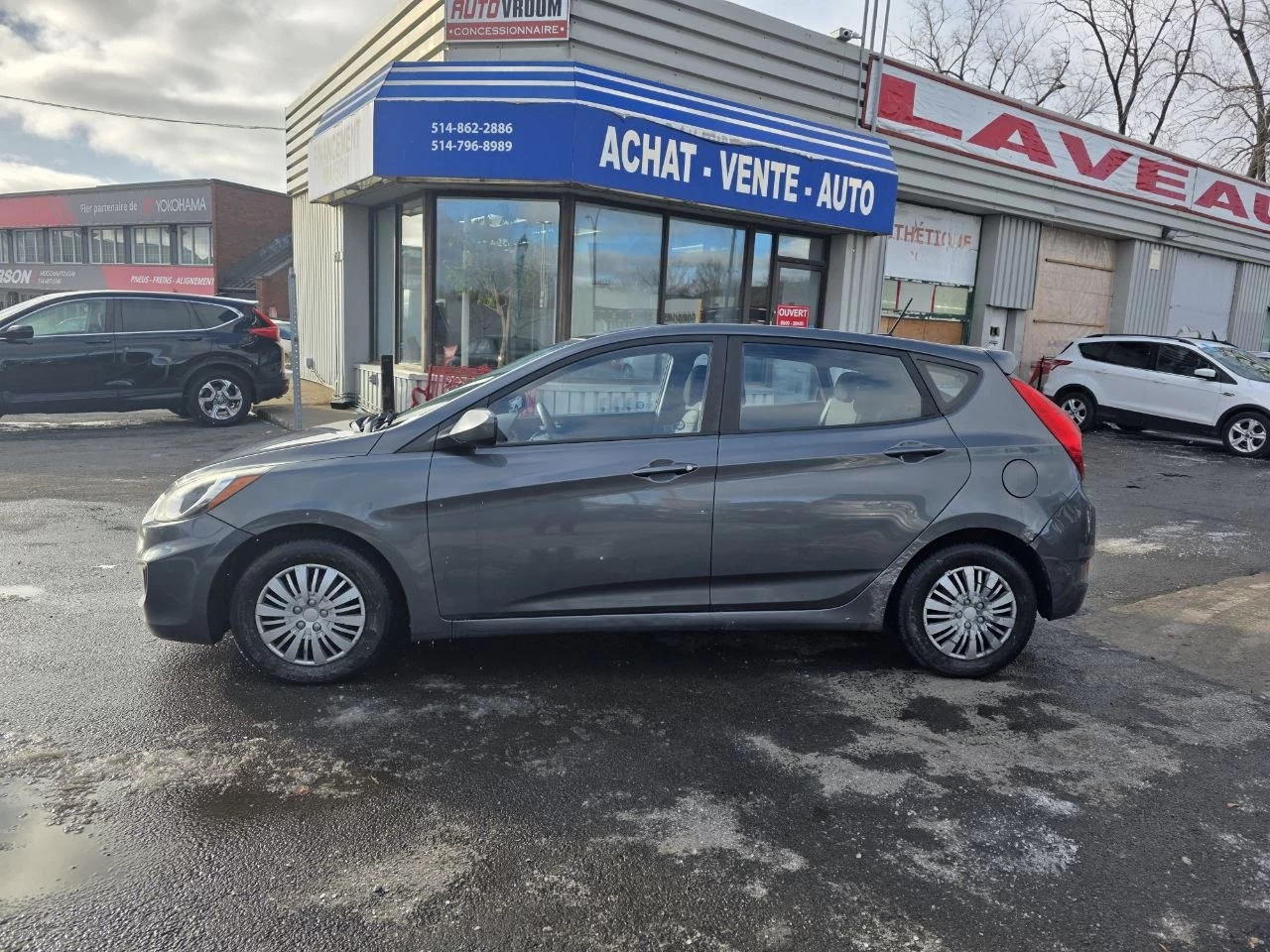 2012 Hyundai Accent GL Image principale