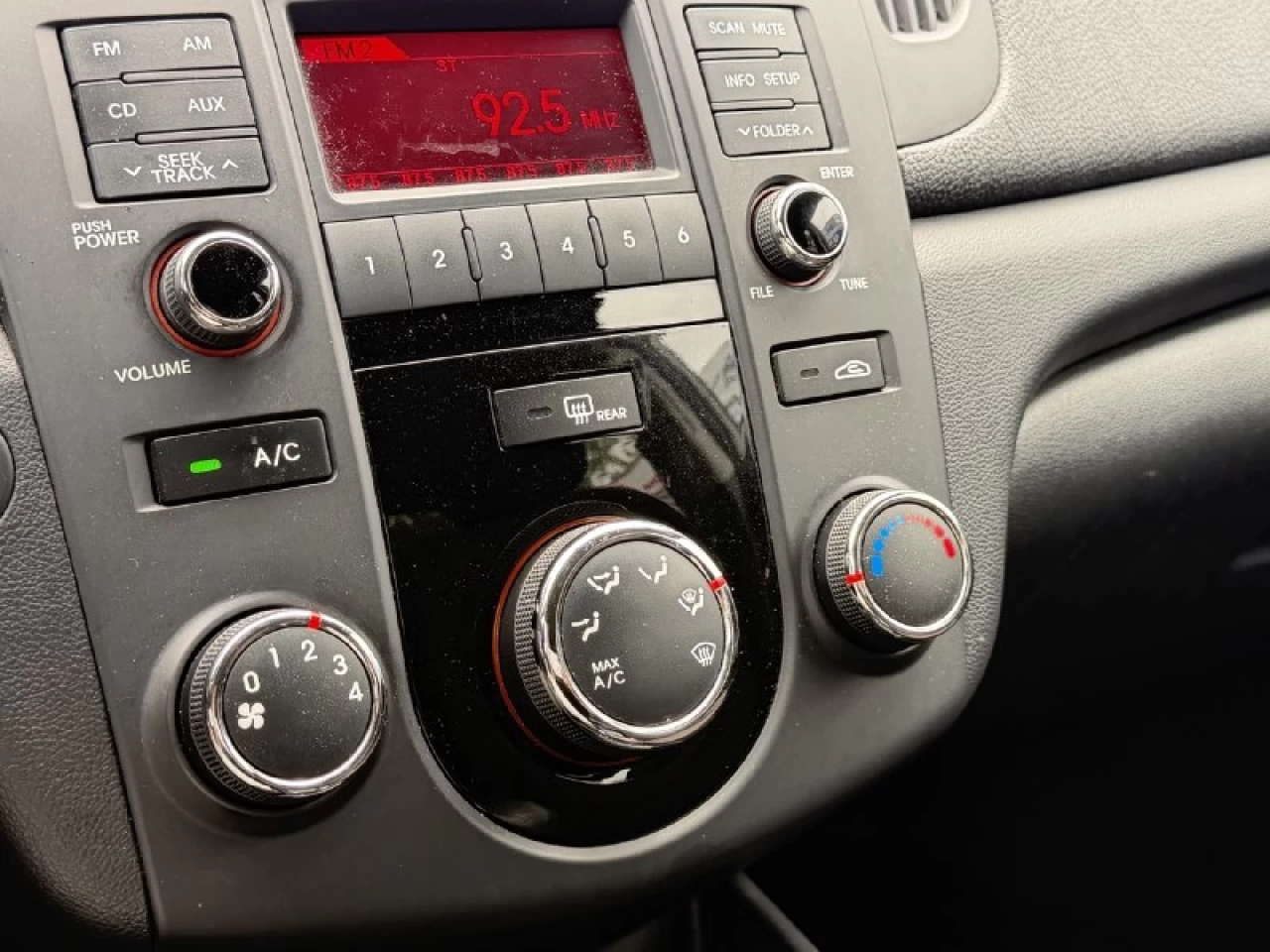 2011 Kia Forte EX**SIEGES CHAUFFANTS**REGULATEURE DE VITESSE** Main Image