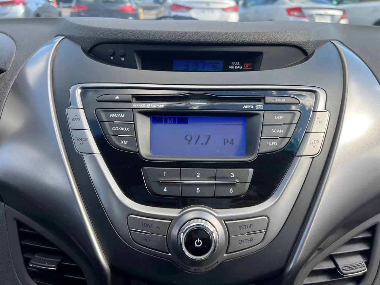 2013 Hyundai Elantra GLS**Jamais accidente**Un PropriÉtaire**Toit Ouvrant**SIEGES CHAUFFANTS**SIEGES CHAUFFANTS ARRIERE**MAGS** Image principale
