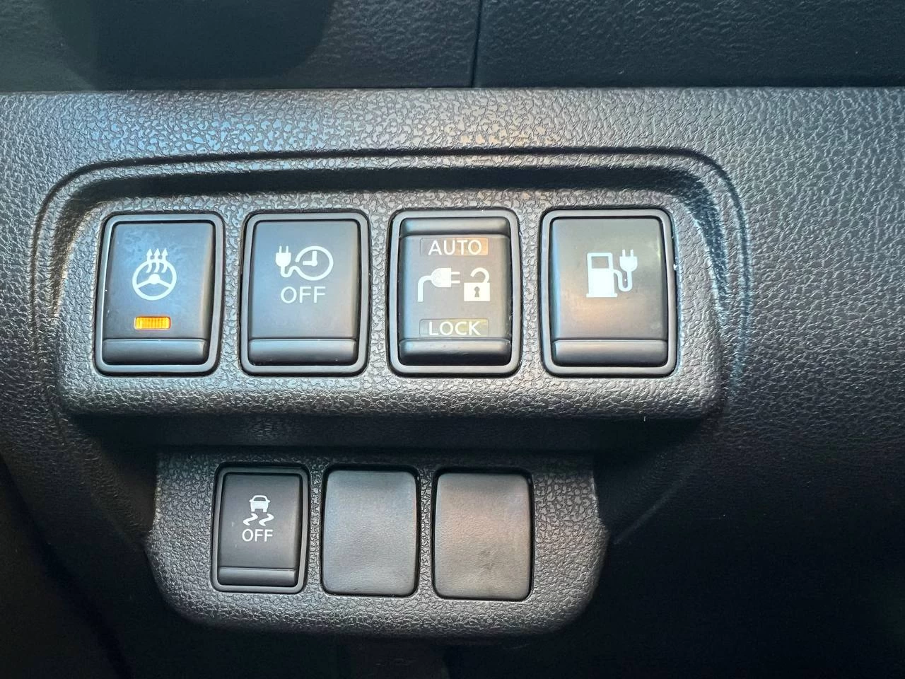 2014 Nissan LEAF SV**JAMAIS ACCIDENTEE**CAMERA DE RECUL**Navi**SIEGES CHAUFFANTS Avant et ArriÈre**Volant Chauffant**Mags**Un Proprietaire** Image principale