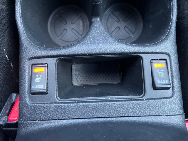 Nissan Rogue S**CAMERA DE RECUL**SIEGES CHAUFFANTS**Alerte d’angle mort** 2018