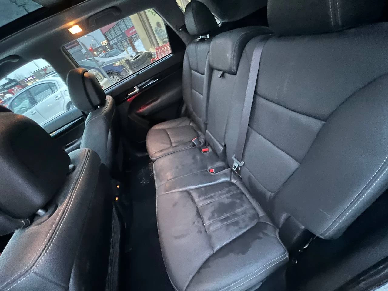 2014 Kia Sorento SX**JAMAIS ACCIDENTEE**AWD**TOIT OUVRANT PANAROMIQUE**CAMERA DE RECULE**NAVI**SIEGES EN CUIR**SIEGES CHAUFFANTS AVANT ET ARRIERE**SiÈge VentilÉ**VOLANT CHAUFFANT**Alerte d’angle mort** Main Image