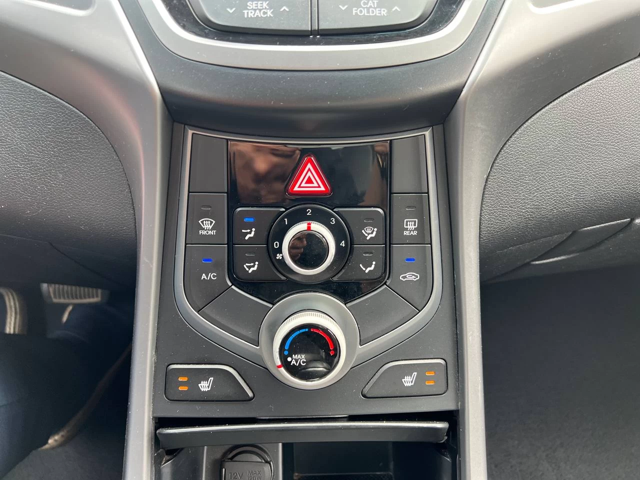 2015 Hyundai Elantra GL**SIEGES CHAUFFANTS** Image principale
