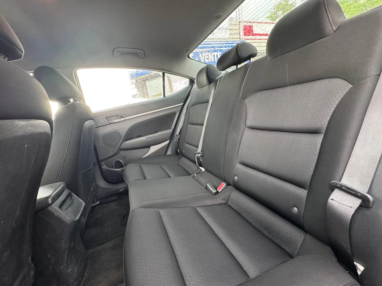 2017 Hyundai Elantra GL Image principale