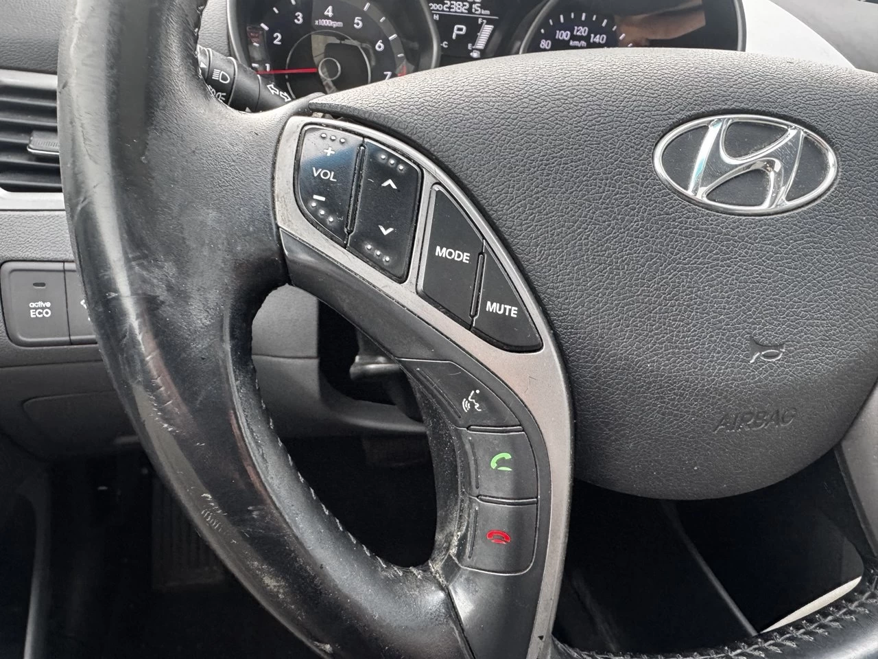 2013 Hyundai Elantra GLS**TOIT OUVRANT**SIEGES CHAUFFNATS**MAGS** Main Image