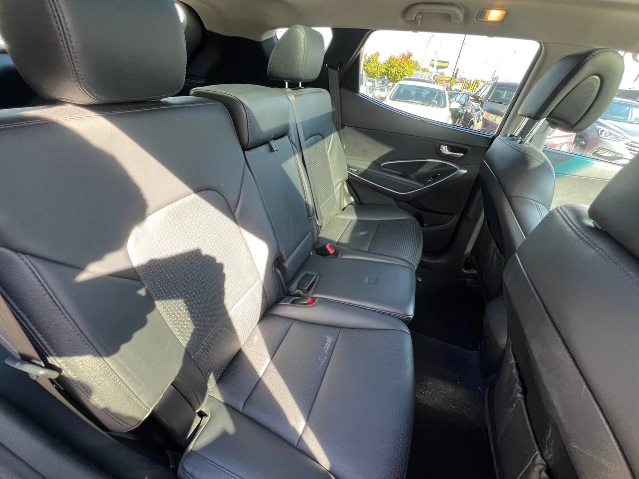 2014 Hyundai Santa Fe Sport SE**AWD**SAAQ CERTIFIEE**TOIT OUVRANT PANORAMIQUE**SIEGE EN CUIR**CAMERA DE RECUL**SIEGES CHAUFFNATS AVANT ET ARRIERE**VOLANT CHAUFFNATS**MAGS** Image principale