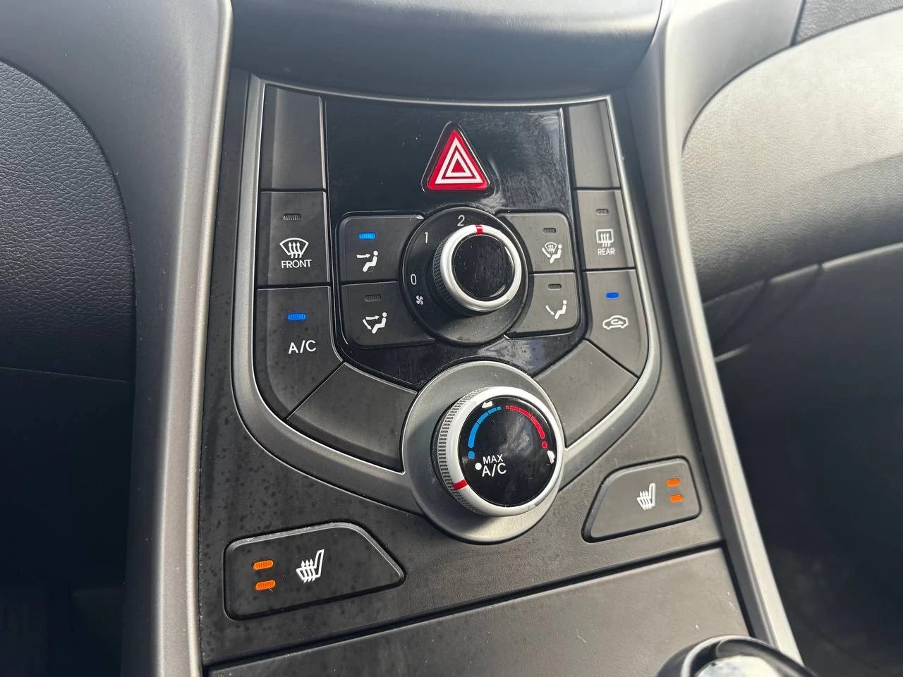 2015 Hyundai Elantra GL**SIEGES CAUFFANTS** Image principale