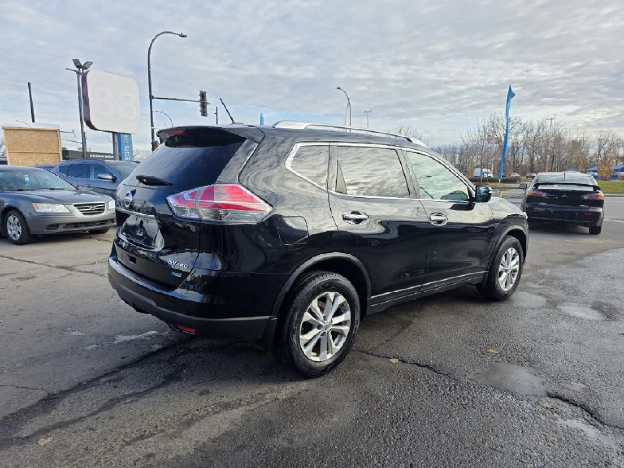 2014 Nissan Rogue **SV**JAMAIS ACCIDENTEE**SAAQ CERTIFIEE**TOIT PANORAMIQUE**CAMERA DE RECUL**SIEGES CHAUFFANTS**MAGS** Main Image
