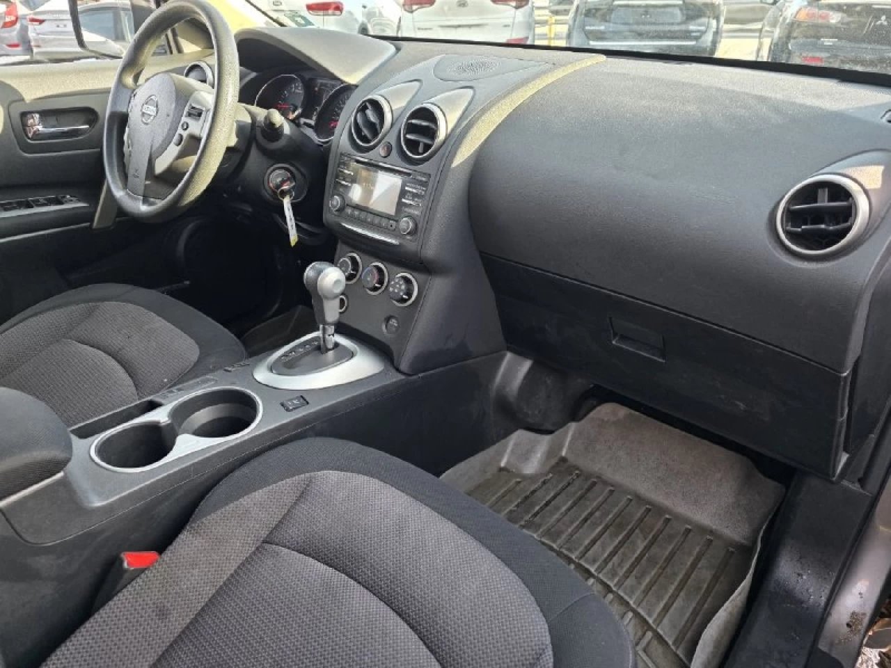 2012 Nissan Rogue **SV**CAMERA DE RECUL**SIEGES CHAUFFANTS**MAGS**EN SPECIAL** Main Image