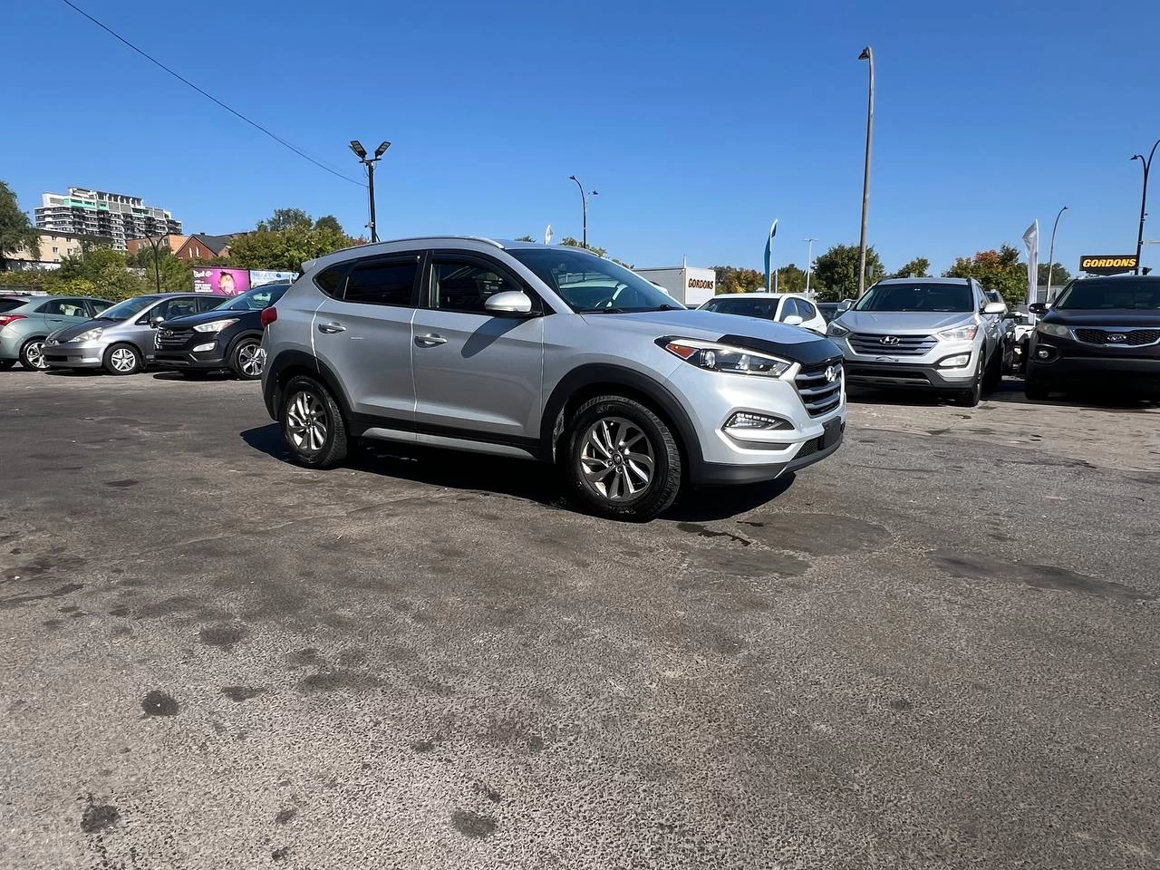 2017 Hyundai Tucson Premium**AWD**SAAQ CERTIFIEE**CamÉra de Recul**Volant Chauffant**SIEGES CHAUFFNATS AVANT ET ARRIERE**ANGLE MORT**MAGS** Image principale