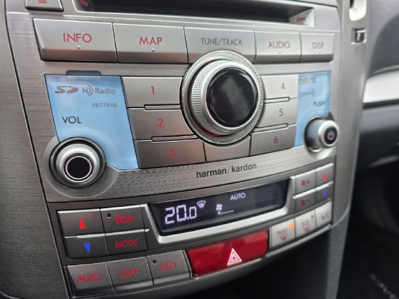 2013 Subaru Outback ((JAMAIS ACCIDENTEE**LIMITEE**NAVI**CAMERA DE RECUL**CUIR**SIEGES CHAUFFANTS**MAGS**TOUTE EQUIPEE Main Image