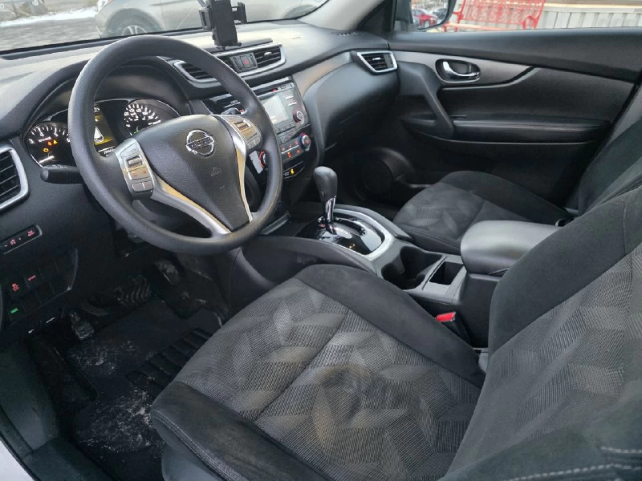 2015 Nissan Rogue S**CAMERA DE RECUL**EN SPECIAL** Main Image