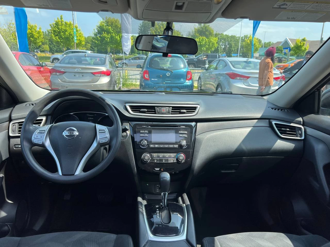2014 Nissan Rogue SV**AWD**TOIT OUVRANT PANORAMIQUE**CAMERA DE RECULE**SIEGES CHAUFFNATS** Image principale