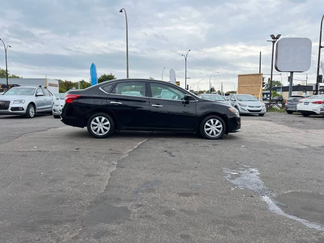 Nissan Sentra S**Jamais accidente** 2017