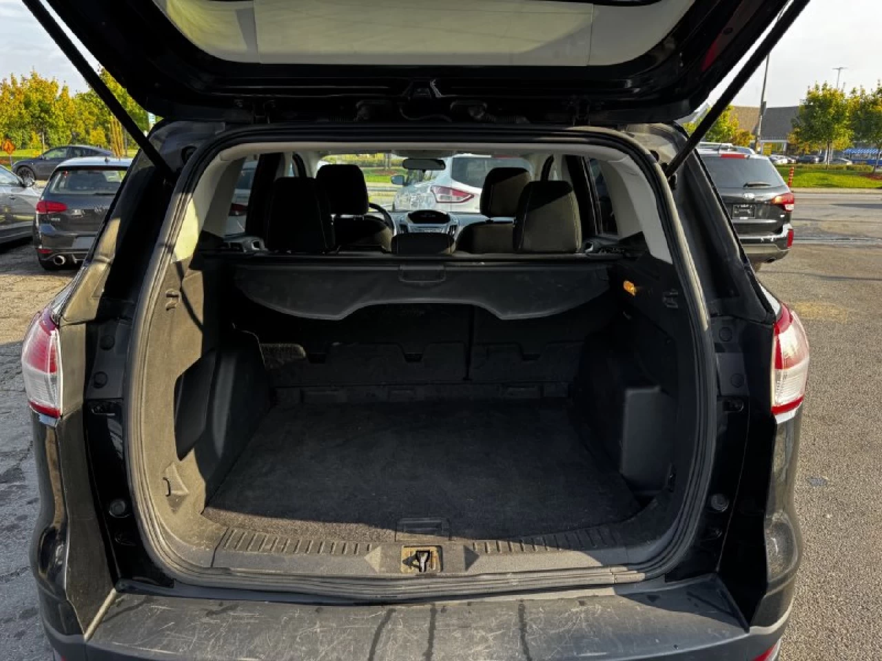 2014 Ford Escape SE**AWD**Jamais Accidente**CAMERA DE RECULE**SIEGES CHAUFFNATS**Financement 1Ère, 2e et 3e chance !! 100% ApprouvÉ Image principale