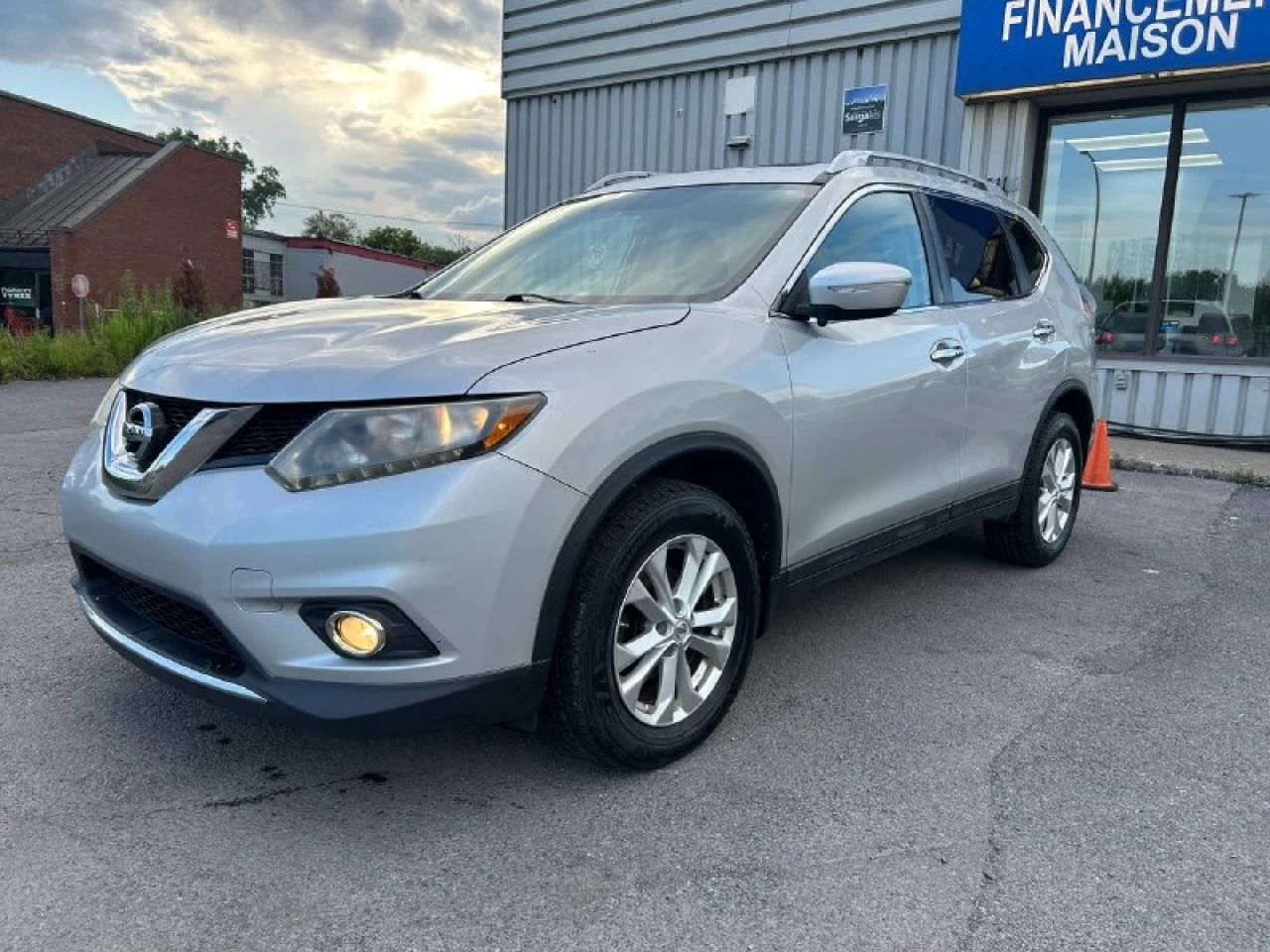 2015 Nissan Rogue SV**AWD**TOIT OUVRANT PANORAMIQUE**CAMERA DE RECULE**SIEGES CHAUFFNATS**Mags** Image principale