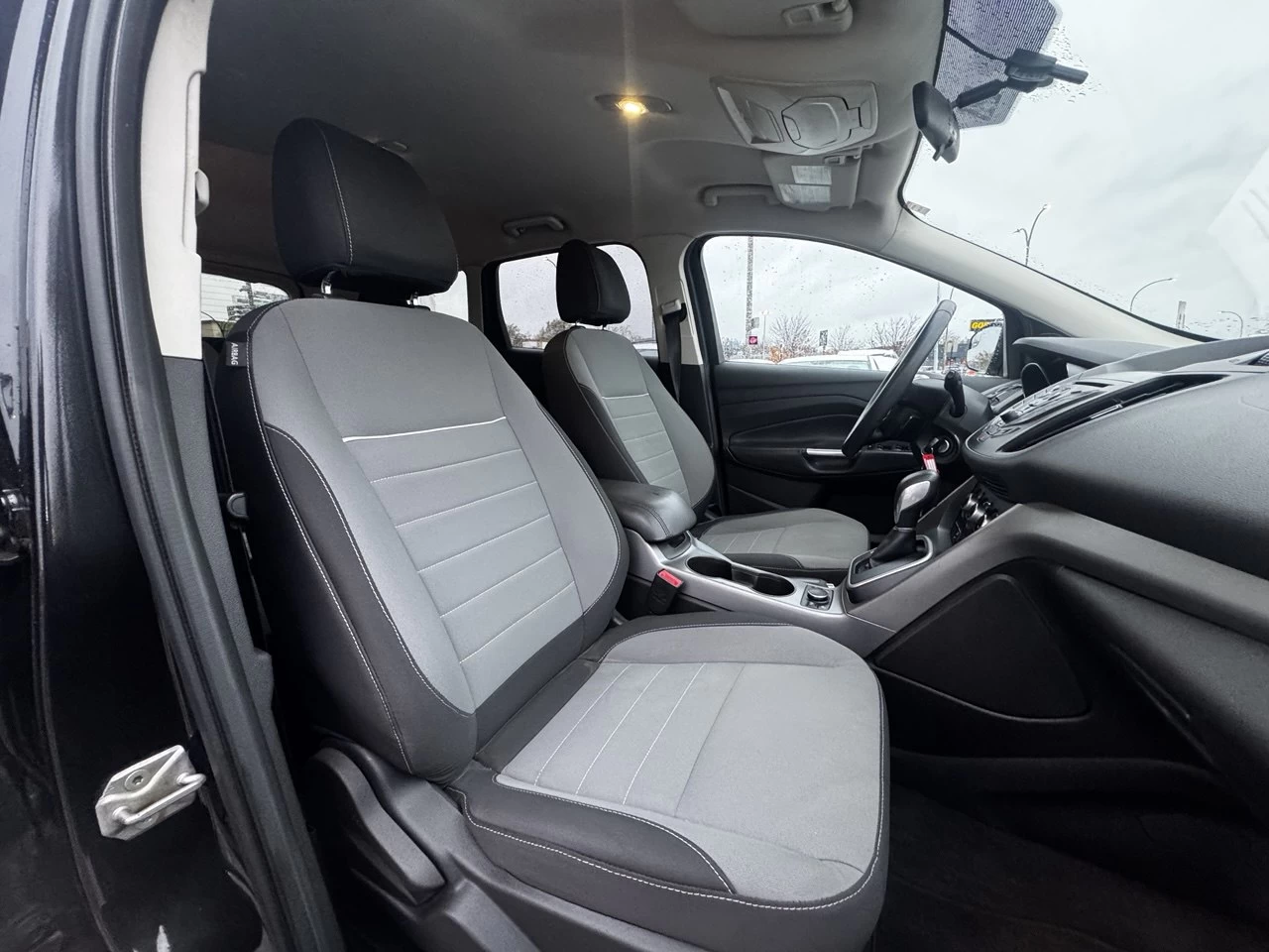 2014 Ford Escape SE**AWD**Jamais Accidente**CAMERA DE RECULE**SIEGES CHAUFFNATS**Financement 1Ère, 2e et 3e chance !! 100% ApprouvÉ Main Image