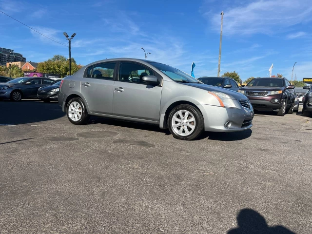 Nissan Sentra 2.0**MAGS** 2012