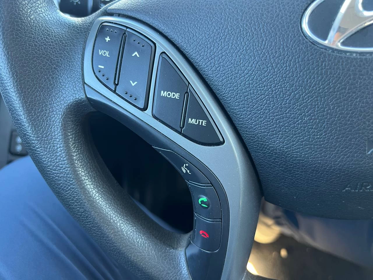 2015 Hyundai Elantra GL**SAAQ Certifie**Jamais Accidentee**SIEGES CHAUFFANTS** Image principale