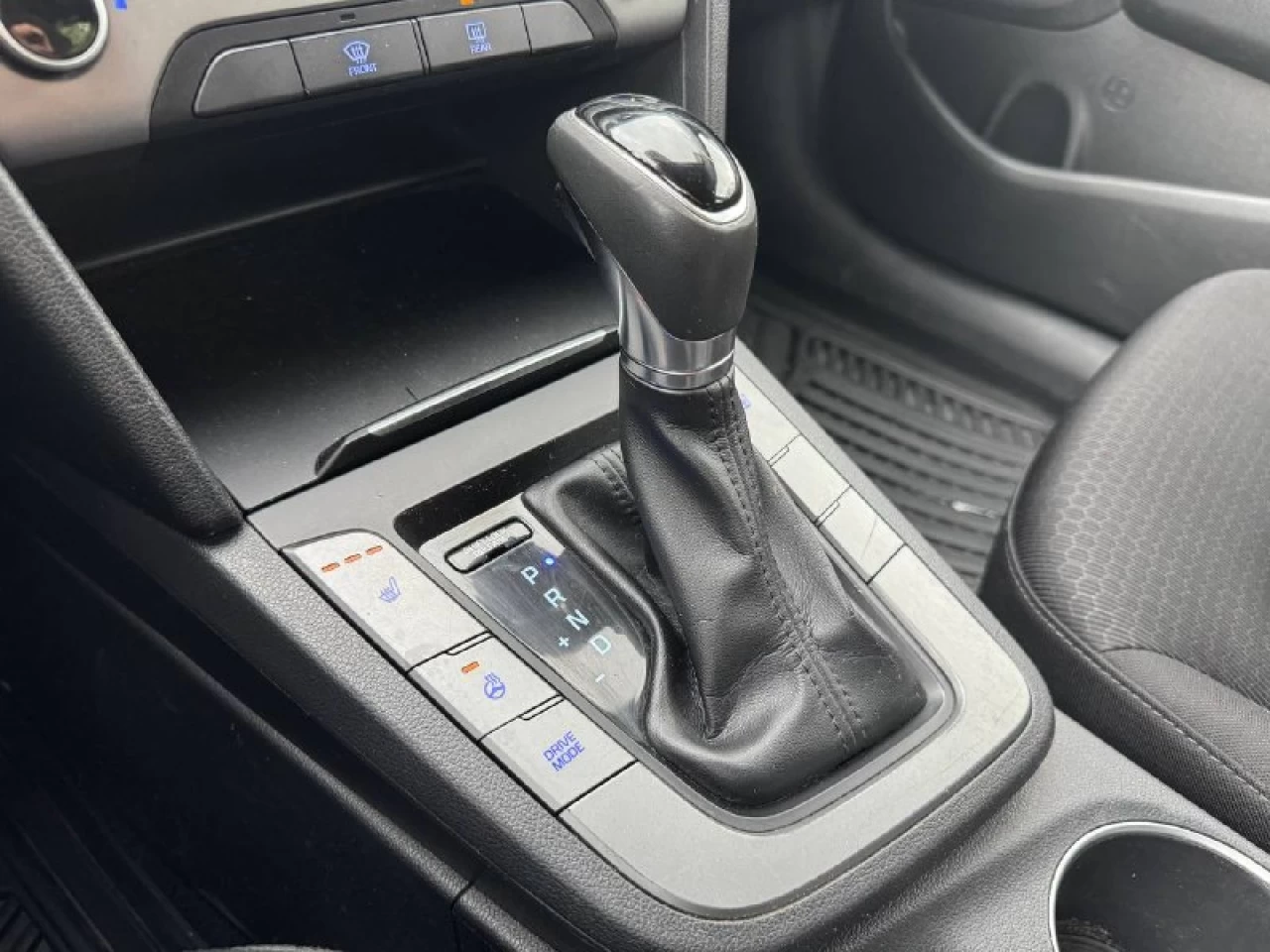 2017 Hyundai Elantra GL Image principale