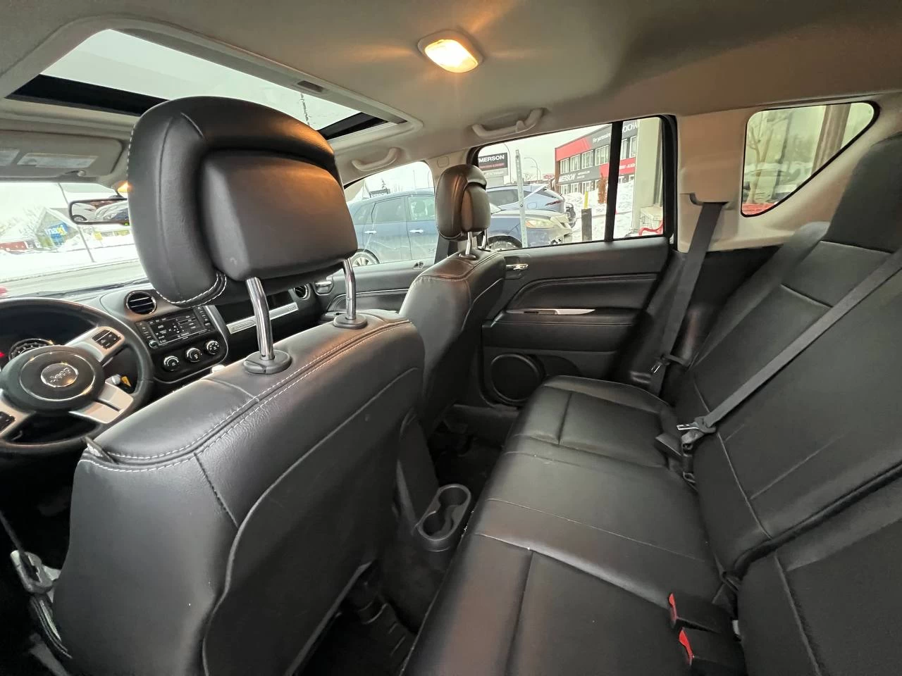 2016 Jeep Compass High Altitude**CERTIFIÉE SAAQ**4X4**Toit Ouvrant**CAMERA DE RECUL**Sieges en Cuir**SIEGES CHAUFFANTS**MAGS**Tres Bien Entretenu** Image principale