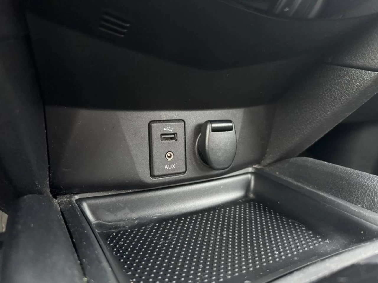 2016 Nissan Rogue S AWD **CAMERA DE RECUL**MODE ECO** Financement 1Ère, 2e et 3e chance !! 100% ApprouvÉ Image principale