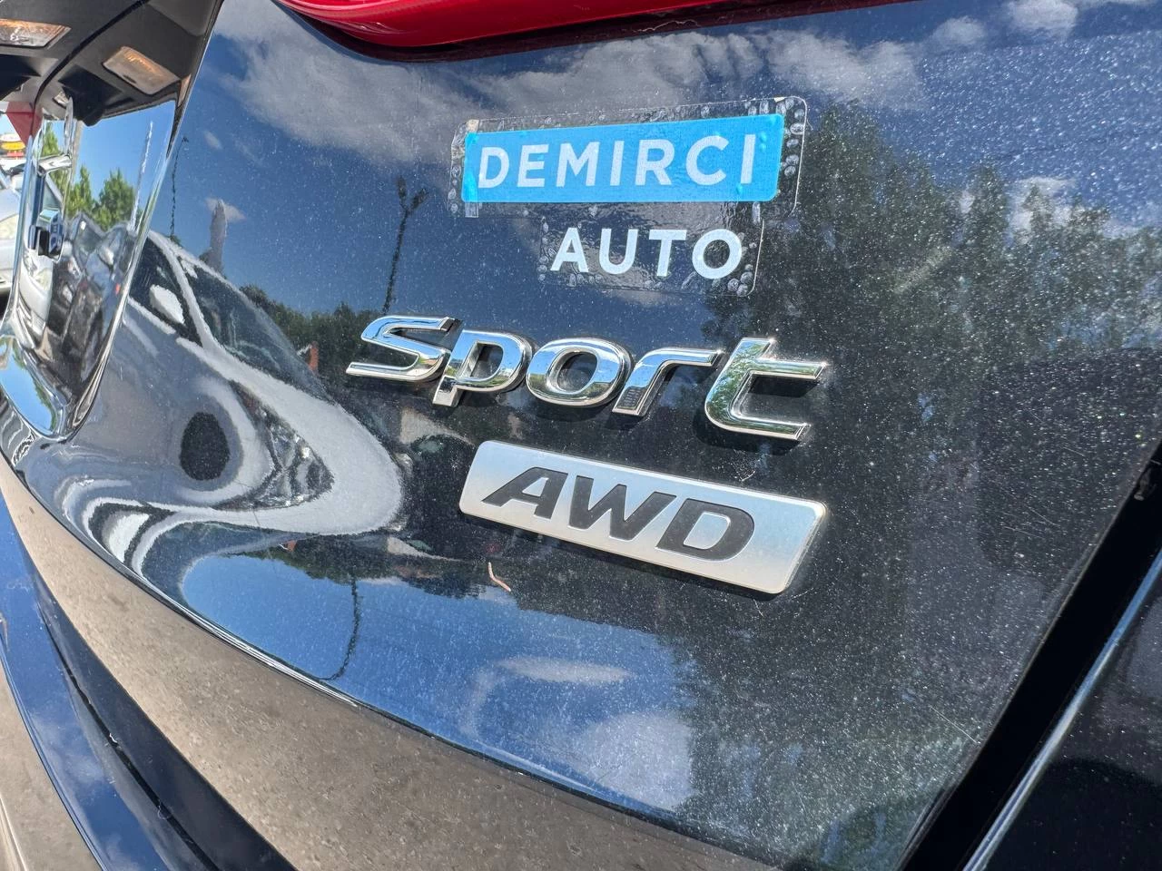 2017 Hyundai Santa Fe Sport SE**AWD**SAAQ CERTIFIEE**TOIT OUVRANT PANORAMIQUE**SIEGE EN CUIR**CAMERA DE RECUL**SIEGES CHAUFFNATS AVANT ET ARRIERE**Volant Chauffant**Alerte d'angle Mort**MAGS** Image principale