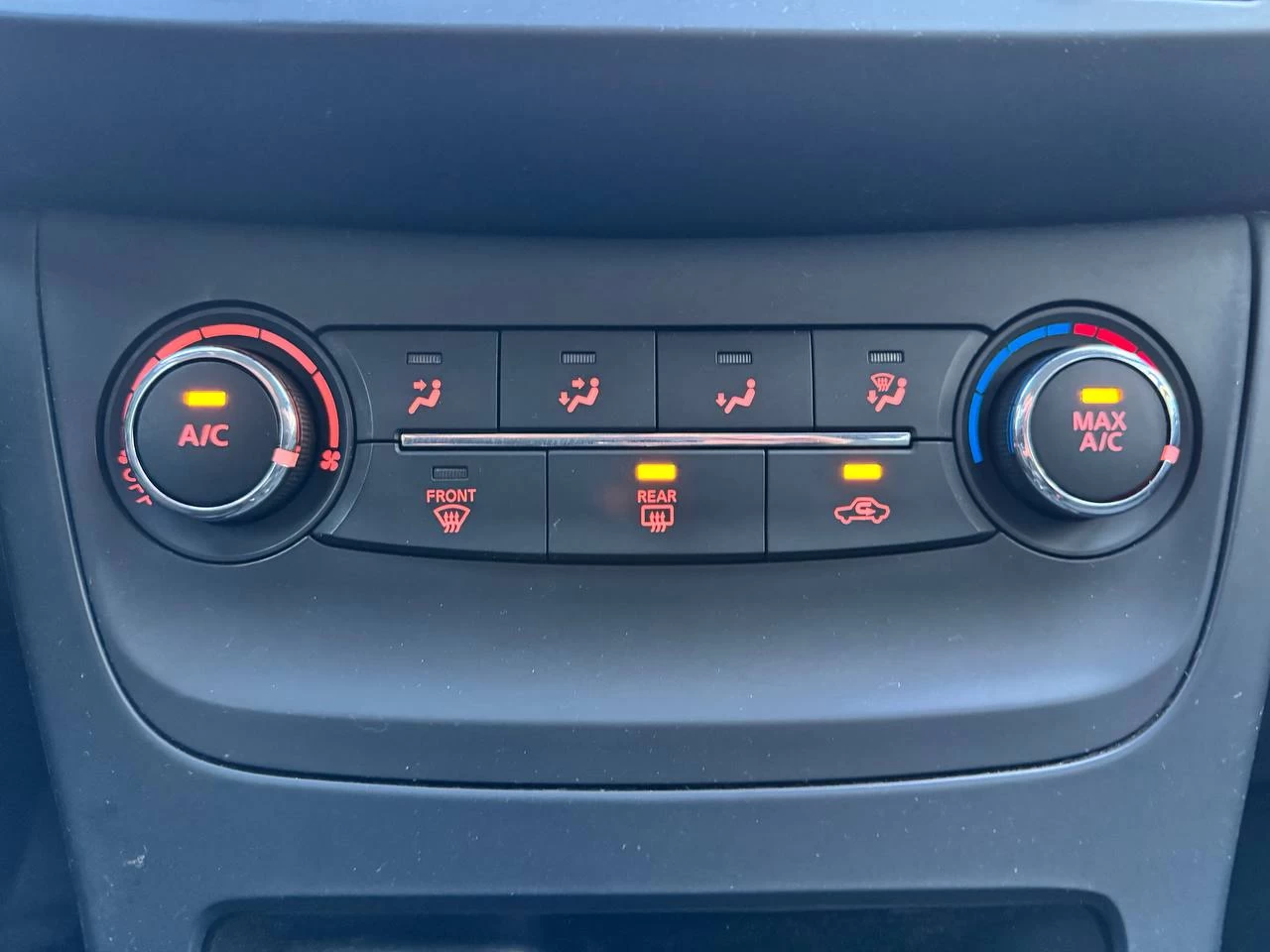 2017 Nissan Sentra S**Jamais accidente** Image principale