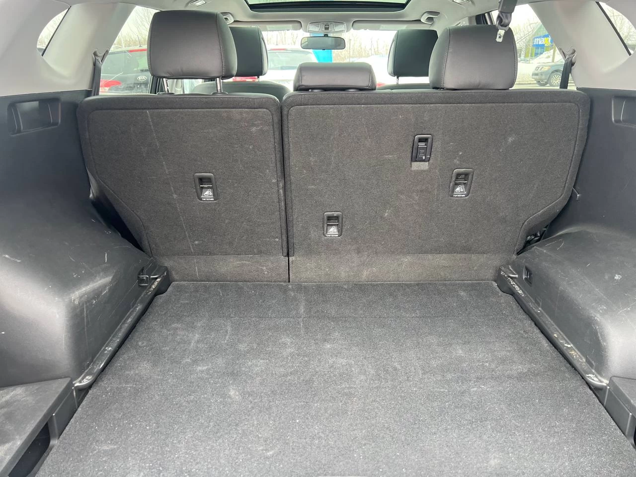 2018 Hyundai Tucson SE**SAAQ CERTIFIEE**CAR PLAY**Toit Ouvrant Panoramique**ANGLE MORT**CamÉra de Recul**SIEGES EN CUIR**SIÈGES CHAUFFANTS AVANT et ARRIERE**VOLANT CHAUFFANT**MAGS** Image principale