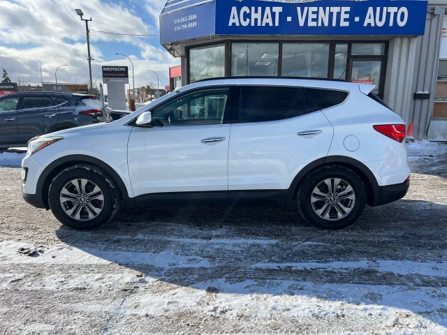 Hyundai Santa Fe Sport Premium**AWD**Jamais Accidente**SIEGES CHAUFFNATS AVANT ET ARRIERE**VOLANT CHAUFFNATS**MAGS** 2015