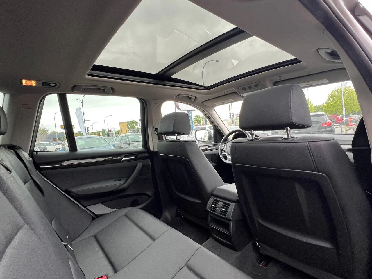 2013 BMW X3 35i**AWD**Jamais Accidente**TOIT OUVRANT**VOLANT CHAUFFANTS**NAVIGATION**CAMERA DE RECULE** Image principale
