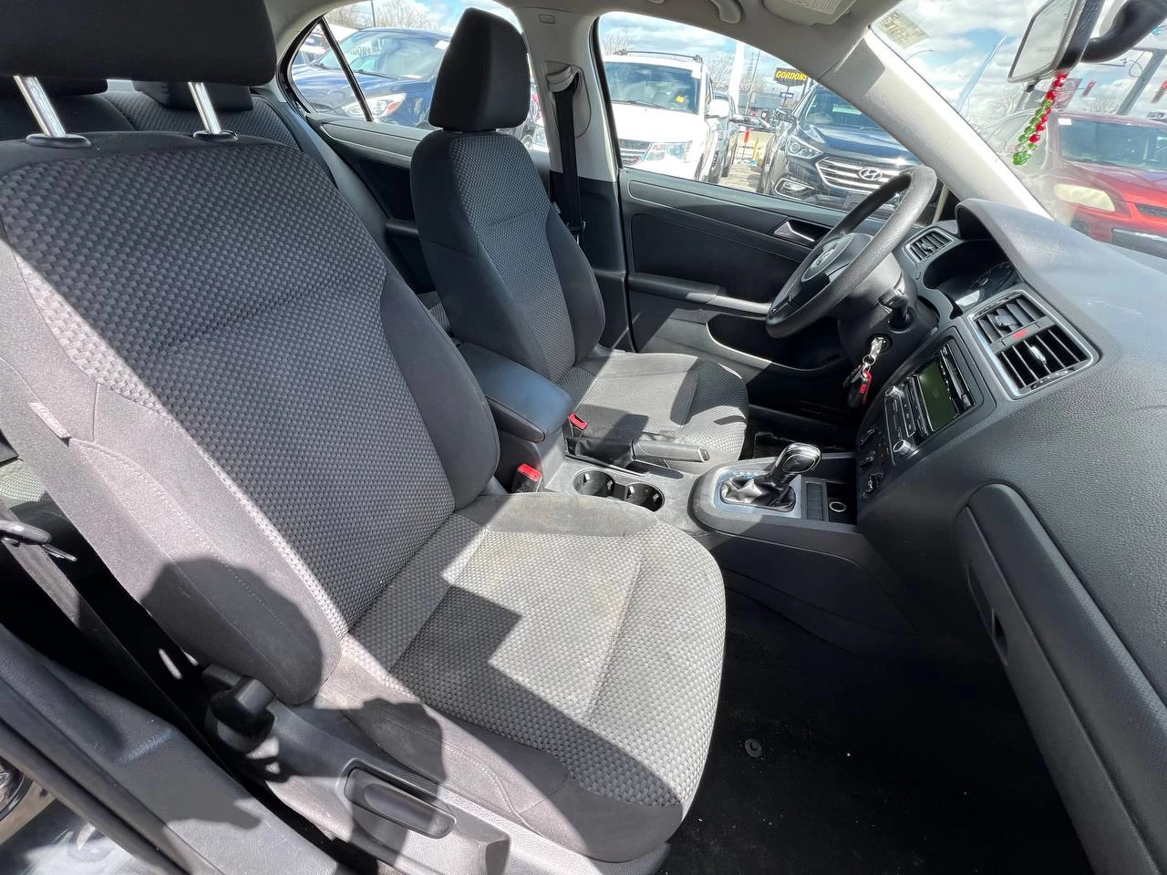 2013 Volkswagen Jetta Trendline**SIEGES CHAUFFANTS**Mags** Image principale