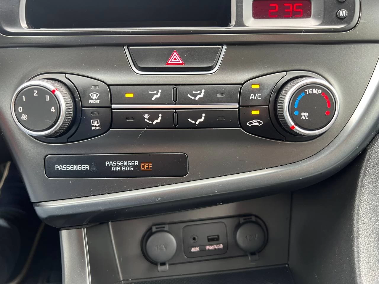 2014 Kia Optima LX**SIEGES CHAUFFANTS**MAGS** Image principale