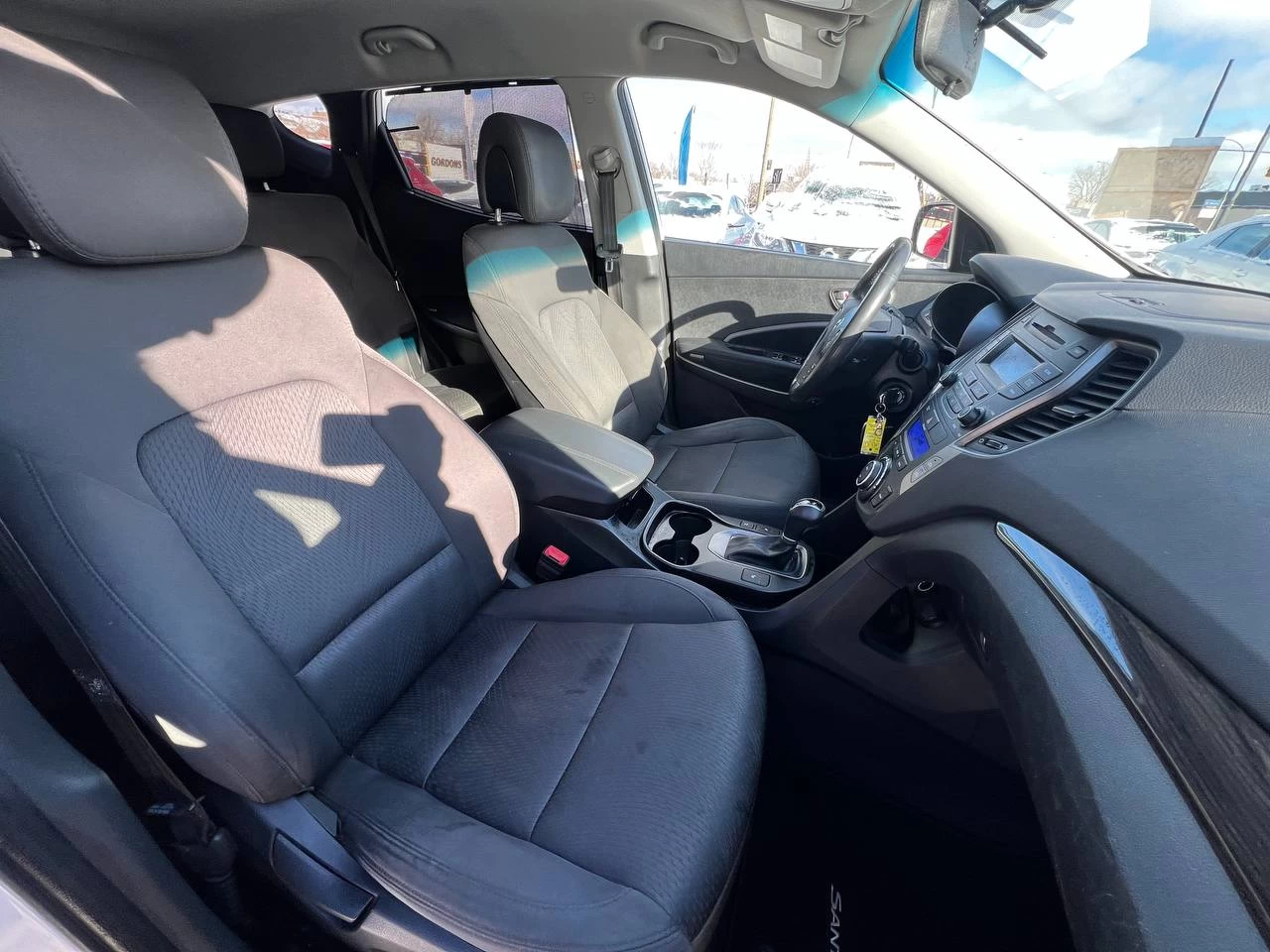 2015 Hyundai Santa Fe Sport Premium**AWD**Jamais Accidente**SIEGES CHAUFFNATS AVANT ET ARRIERE**VOLANT CHAUFFNATS**MAGS** Main Image