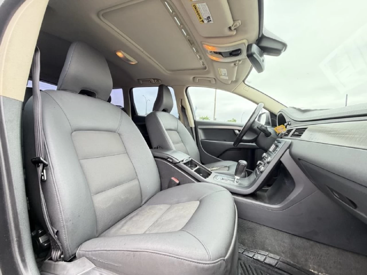 2009 Volvo XC70 3.2L**AWD**TOIT OUVRANT**SIEGES CHAUFFNATS**CUIR**PUSH TO STRAT** Image principale