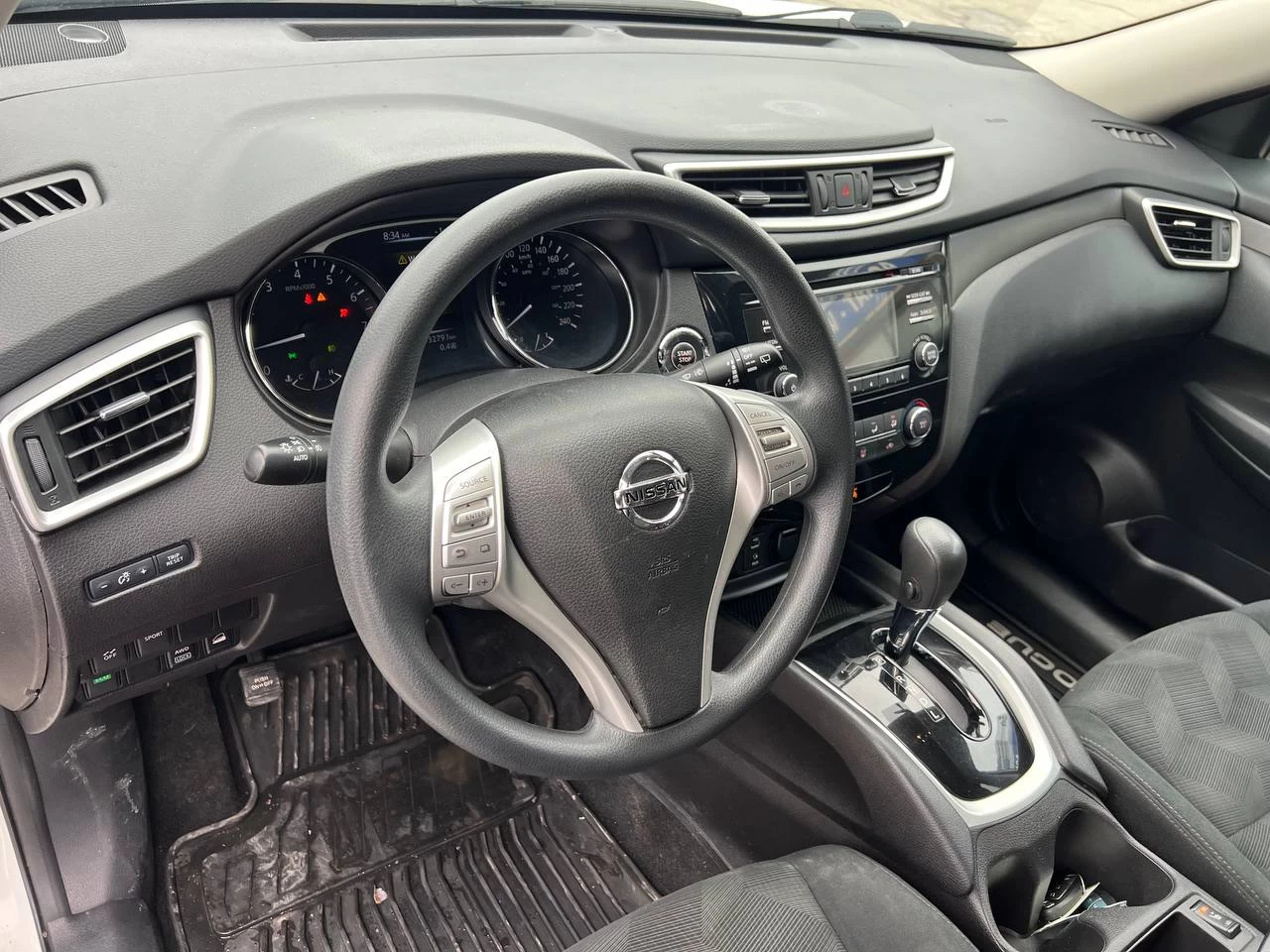 2016 Nissan Rogue SV**AWD**Toit Ouvrant Panoramique**CAMERA DE RECULE**SIEGES CHAUFFNATS**MAGS** Image principale