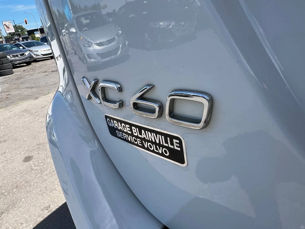 2014 Volvo XC60 3.2**AWD**Toit Ouvrant Panaromique**SIEGES EN CUIR**SIEGES CHAUFFANTS**SIEGES CHAUFFANTS ARRIERE**VOLANT CHAUFFANTS**MAGS** Main Image