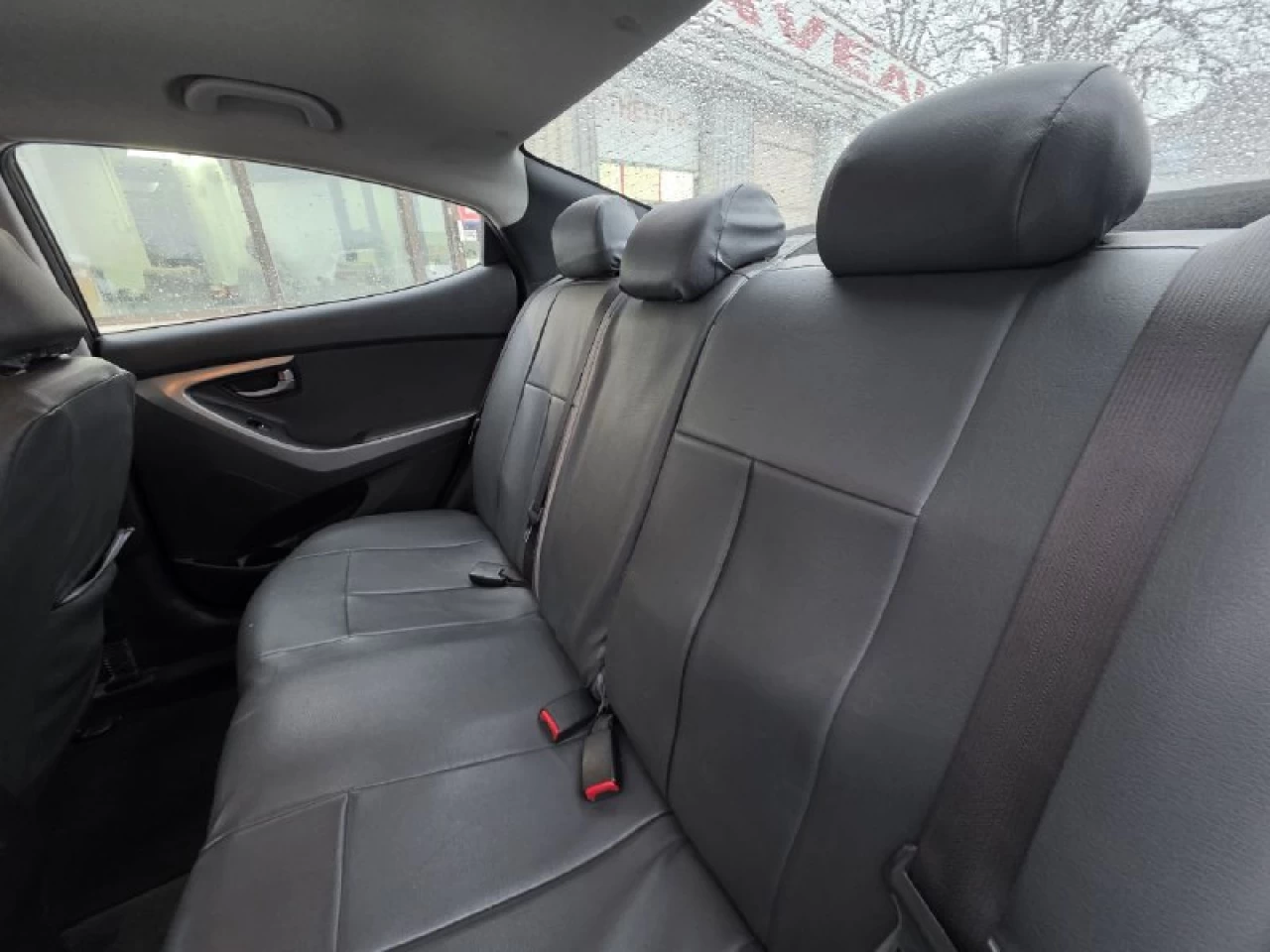 2015 Hyundai Elantra GL**SIEGES CHAUFFANTS** Image principale