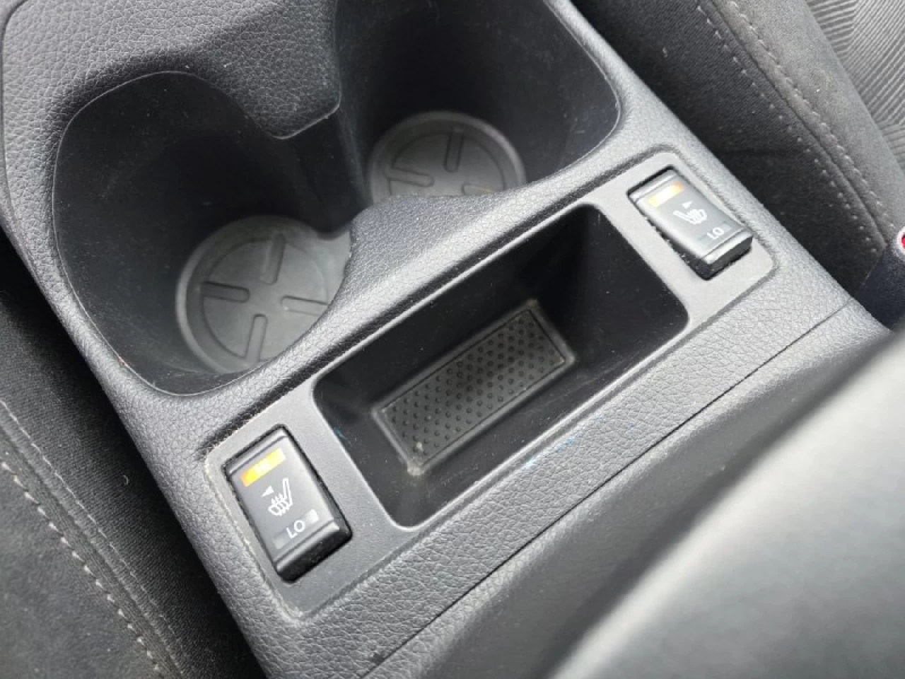 2014 Nissan Rogue SV**AWD**TOIT OUVRANT PANORAMIQUE**CAMERA DE RECULE**SIEGES CHAUFFNATS** Image principale