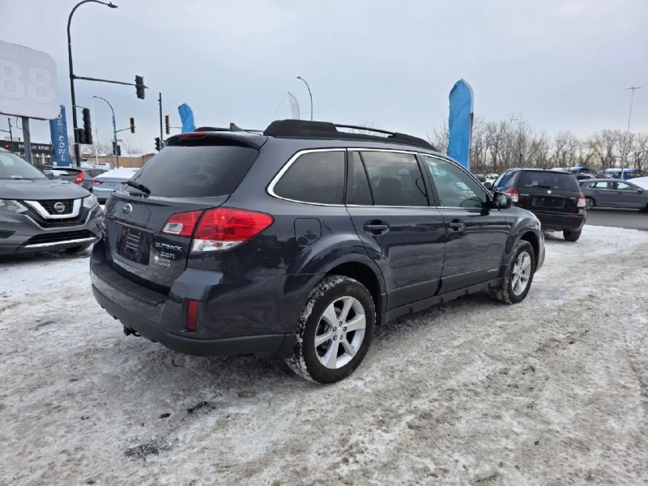 2013 Subaru Outback ((JAMAIS ACCIDENTEE**LIMITEE**NAVI**CAMERA DE RECUL**CUIR**SIEGES CHAUFFANTS**MAGS**TOUTE EQUIPEE Main Image