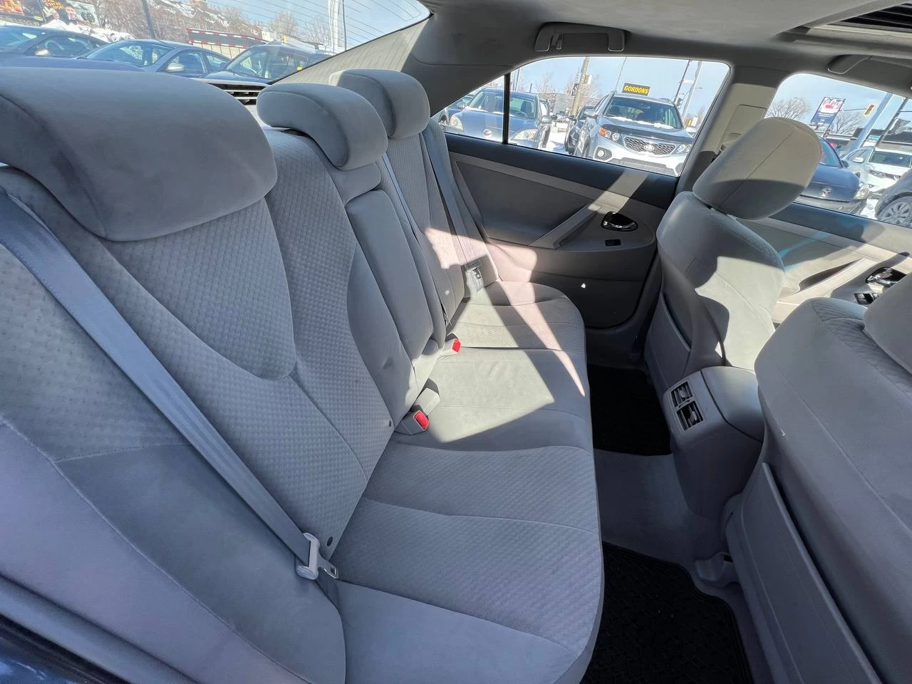 2009 Toyota Camry Hybrid**TOIT OUVRANT**MAGS**PUSH START** Image principale