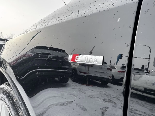 Audi Q5 Premium Plus**S_Line**AWD**TOIT PANORAMIQUE**CUIR**MAGS**SIEGES CHAUFFNATS** 2012