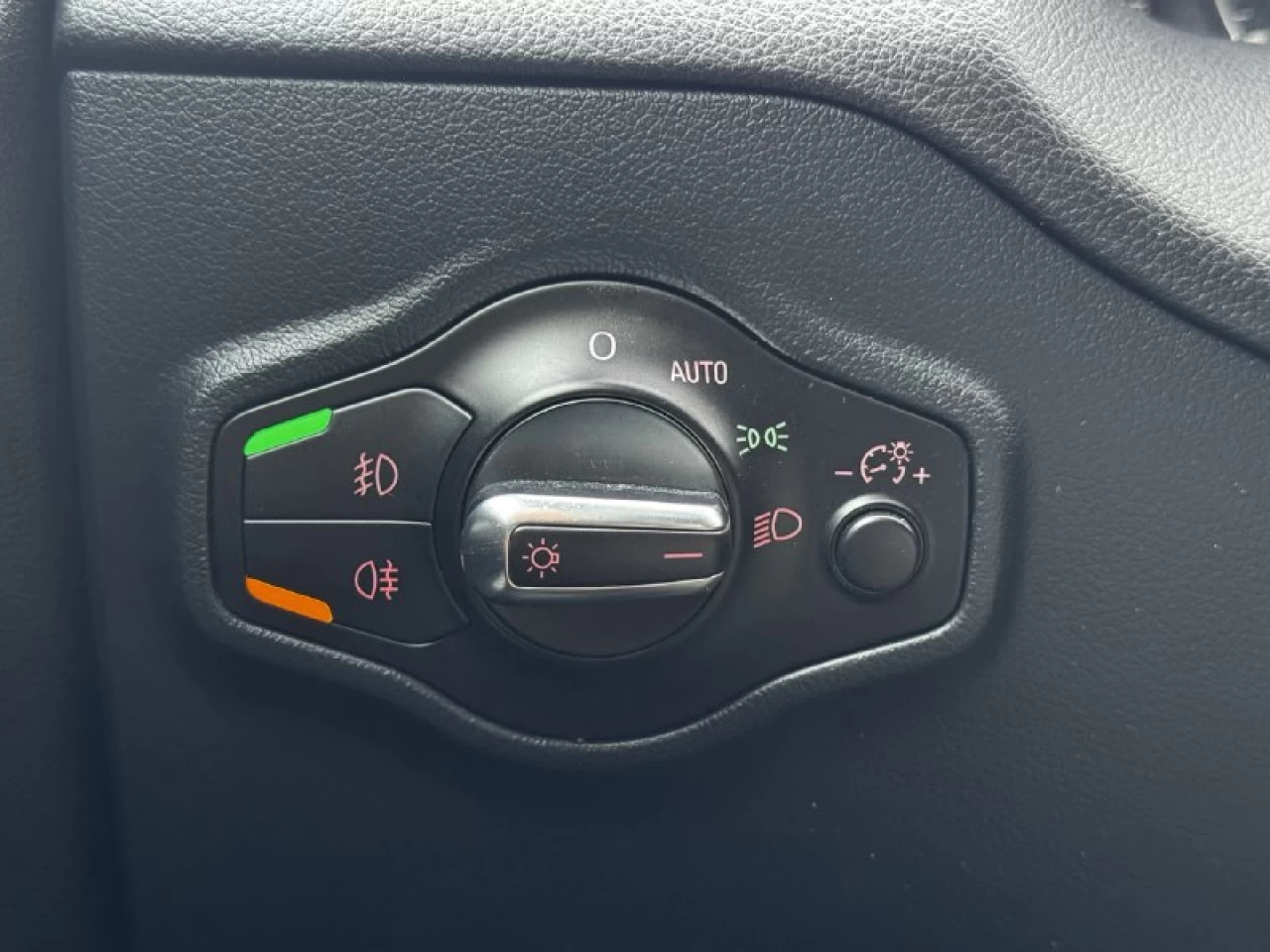 2012 Audi Q5 Premium Plus**S_Line**AWD**TOIT PANORAMIQUE**CUIR**MAGS**SIEGES CHAUFFNATS** Image principale