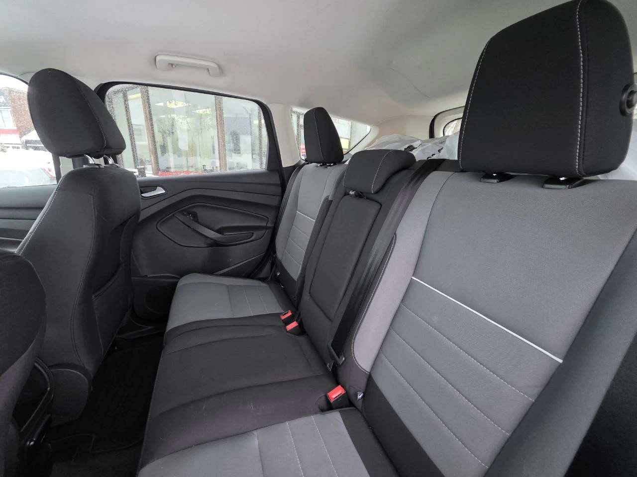 2013 Ford Escape **JAMAIS ACCIDENTEE**TRES BAS KILO**58 000KM**CERTIFIEE**SIEGES CHAUFFANTS**MAGS**EN SPECIAL** Image principale