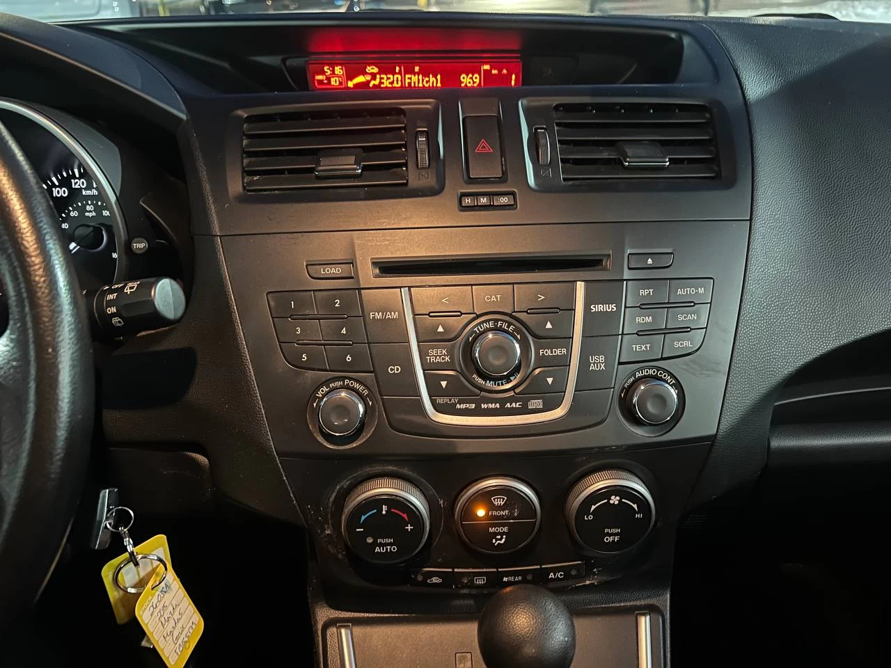 2015 Mazda 5 GS**Jamais Accidente**Tres Bien Entretenu**6 PASSAGERS**MAGS**EN SPECIAL** Main Image