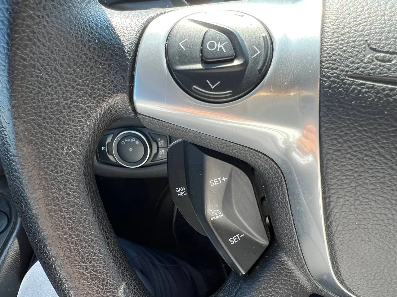 2015 Ford Escape SE**AWD**SAAQ CERTIFIEE**Jamais accidente**CamÉra de Recul**Navigation**SIEGES CHAUFFANTS**MAGS**DÉmarreur À Distance** Image principale