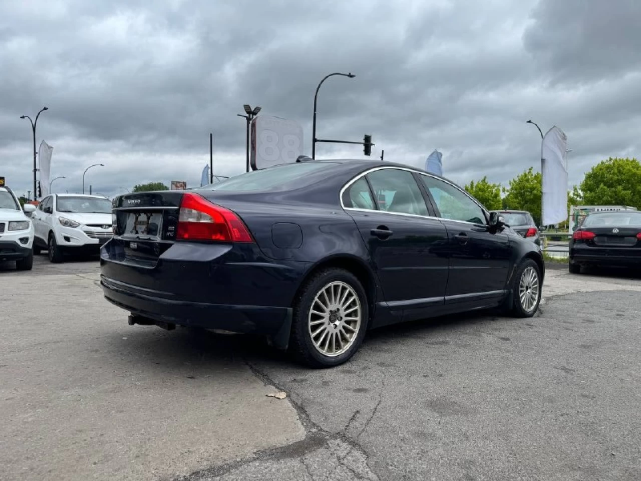 2008 Volvo S80 S80 3.2 AWD **TOIT OUVRANT**SIÈGES VENTILLÉS & CHAUFFANTS**CUIR**DÉTECTEUR D'ANGLES MORTS**PUSH TO START**KEYLESS ENTRY**RÉGULATEUR DE VITESSE ADAPTATIF**SIÈGES ÉLÉCTRIQUES** Image principale