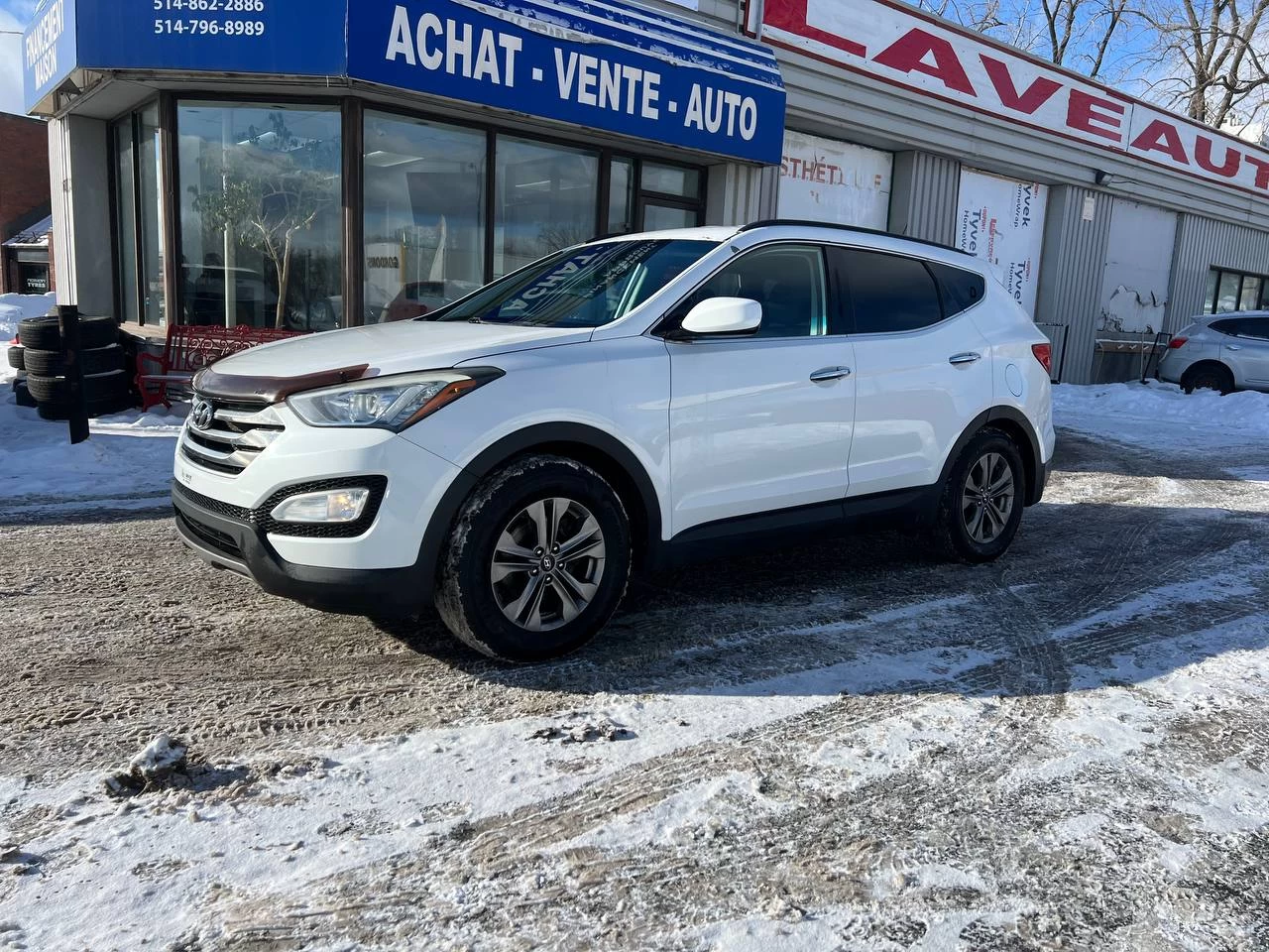 2015 Hyundai Santa Fe Sport Premium**AWD**Jamais Accidente**SIEGES CHAUFFNATS AVANT ET ARRIERE**VOLANT CHAUFFNATS**MAGS** Main Image