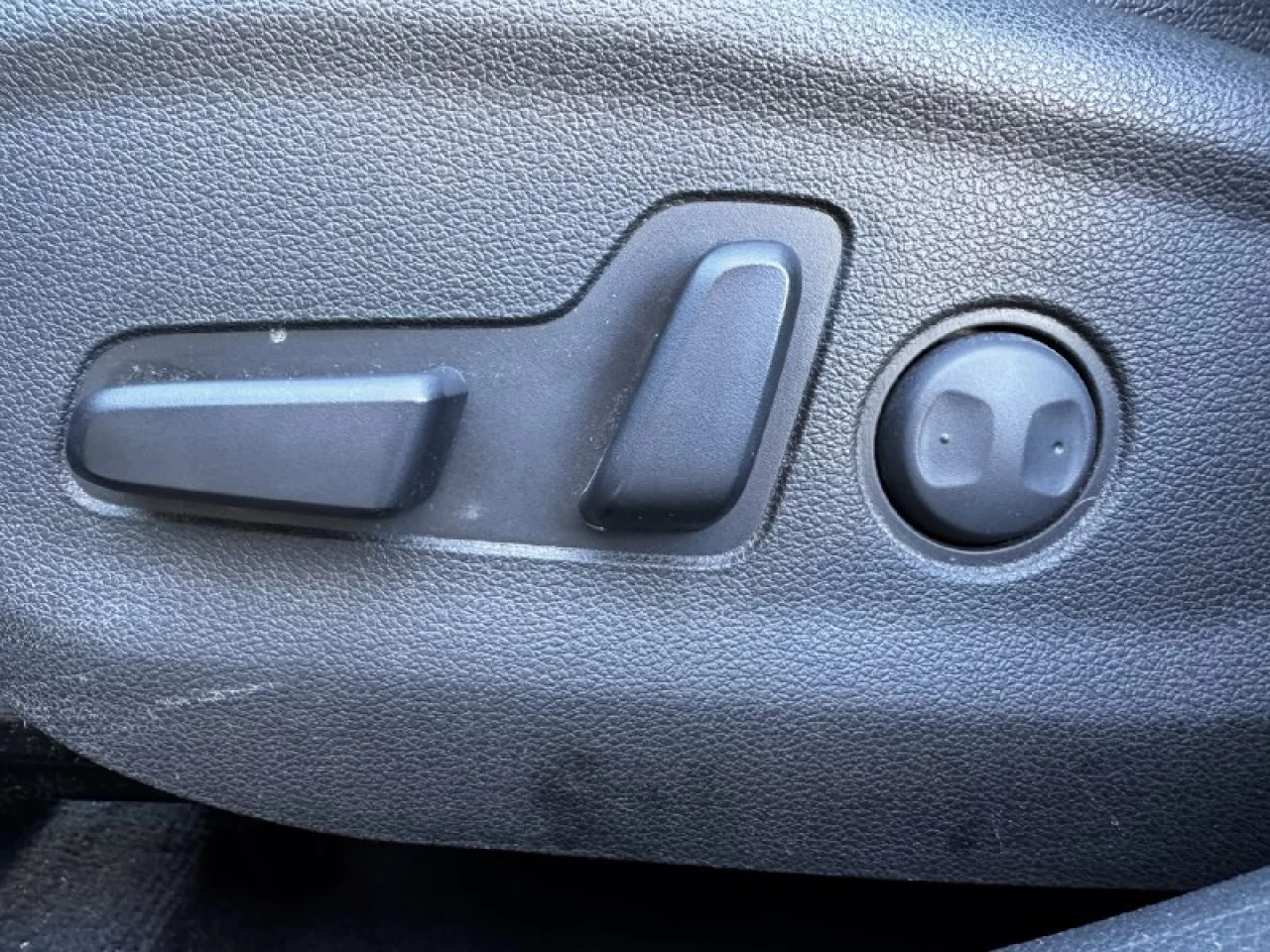 2017 Hyundai Tucson SE**AWD**SAAQ CERTIFIEE**TOIT PANORAMIQUE**SIEGES CHAUFFNATS**CAMERA DE RECULE**MAGS**VOLANT CHAUFFNATS** Image principale